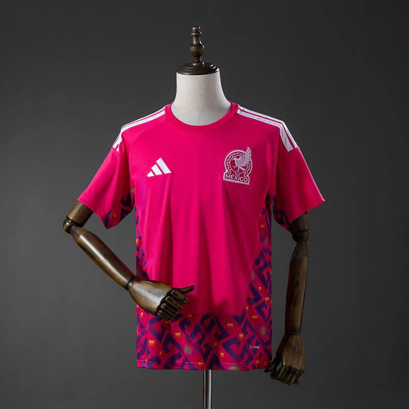 Mexico 2026 Goalkeeper fan